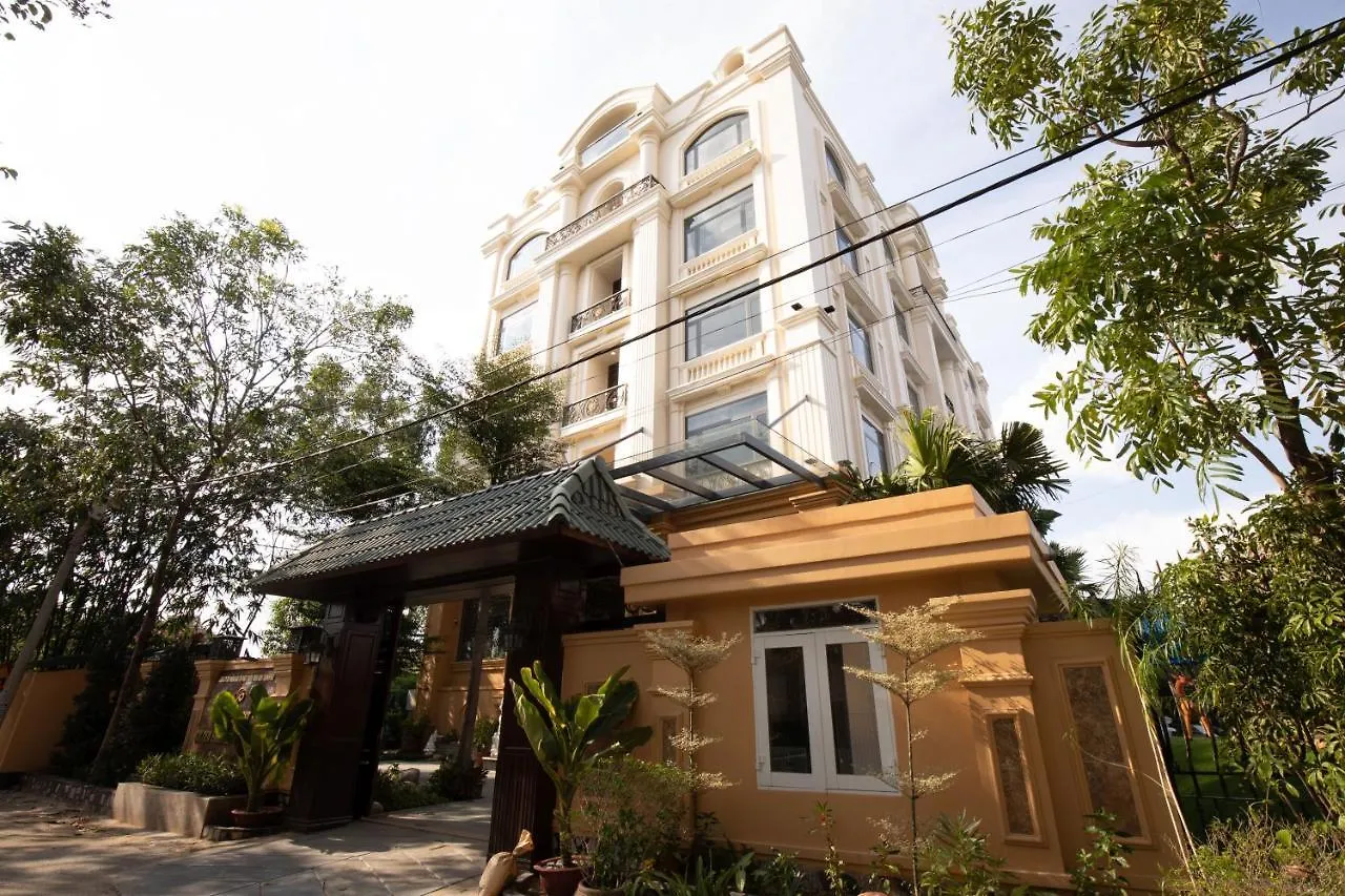 Otel Golden Emerald Resort Ho Şi Min